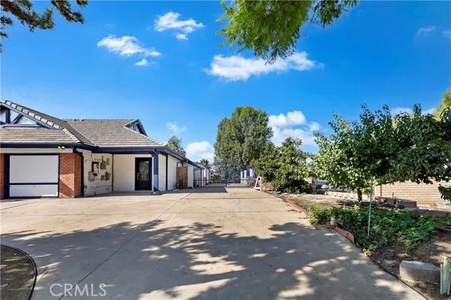 2695 Orange Vale Lane, Riverside Ca 92503 | Detached 4