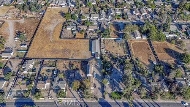 7176 Vine Avenue, Winton Ca 95388 | Multi Family 72