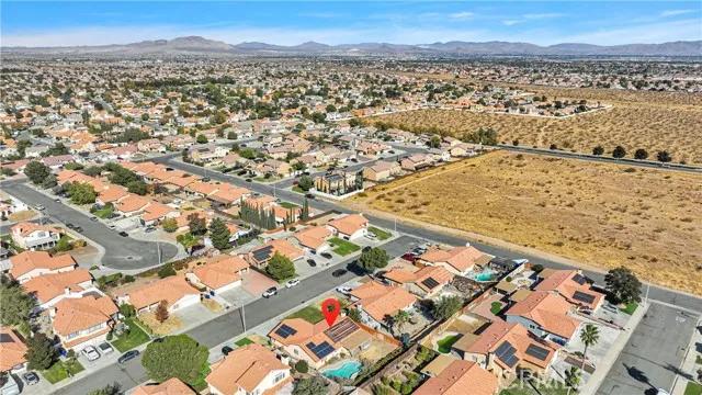 12359 Southwind Street, Victorville Ca 92392 | Detached 4