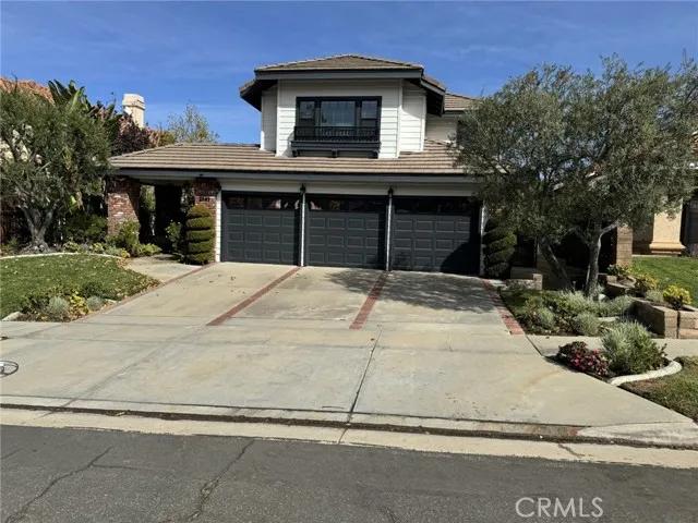 2581 Redrock Drive, Corona Ca 92882 | Detached 1