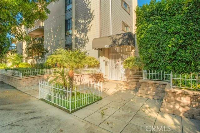 4542 Willis Avenue # 201, Sherman Oaks Ca 91403 | All Other Attached 5