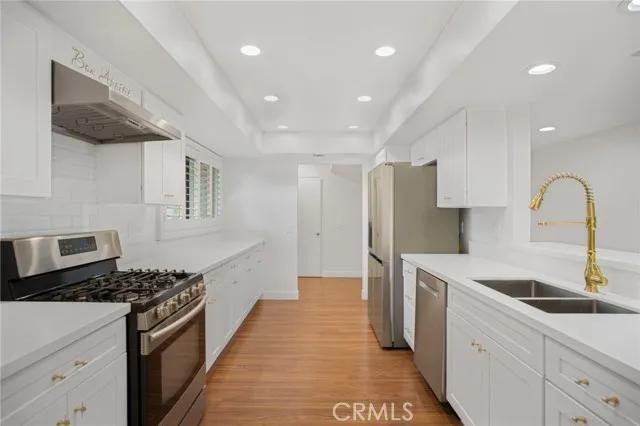 4542 Willis Avenue # 201, Sherman Oaks Ca 91403 | All Other Attached 10