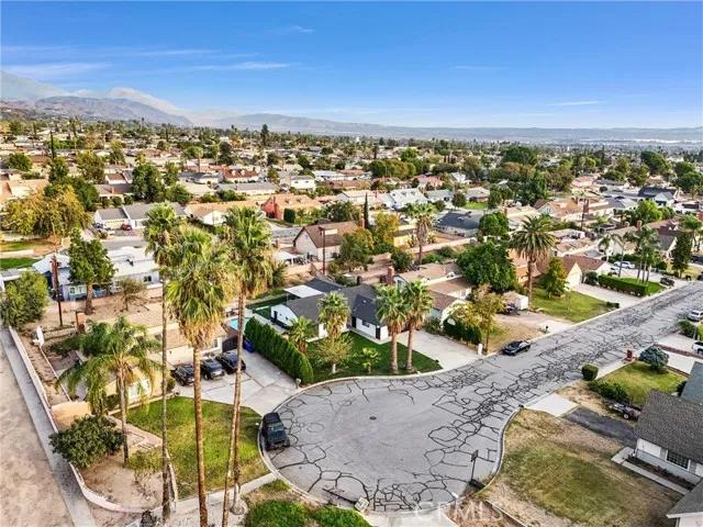 5925 Newcomb Street, San Bernardino Ca 92404 | Detached 37