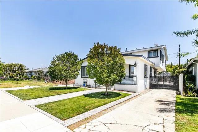 2128 N Valley Street, Burbank Ca 91505 | Detached 1