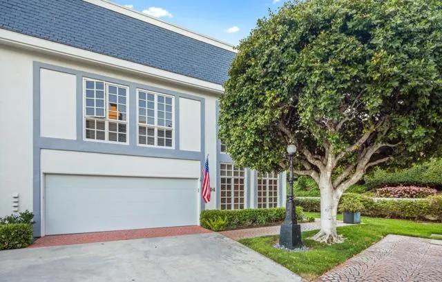 7404 Via De Fortuna, Carlsbad Ca 92009 | Townhouse 33