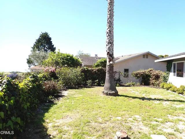 2526 Calle Galicia, Santa Barbara CA 93109 | Detached 8