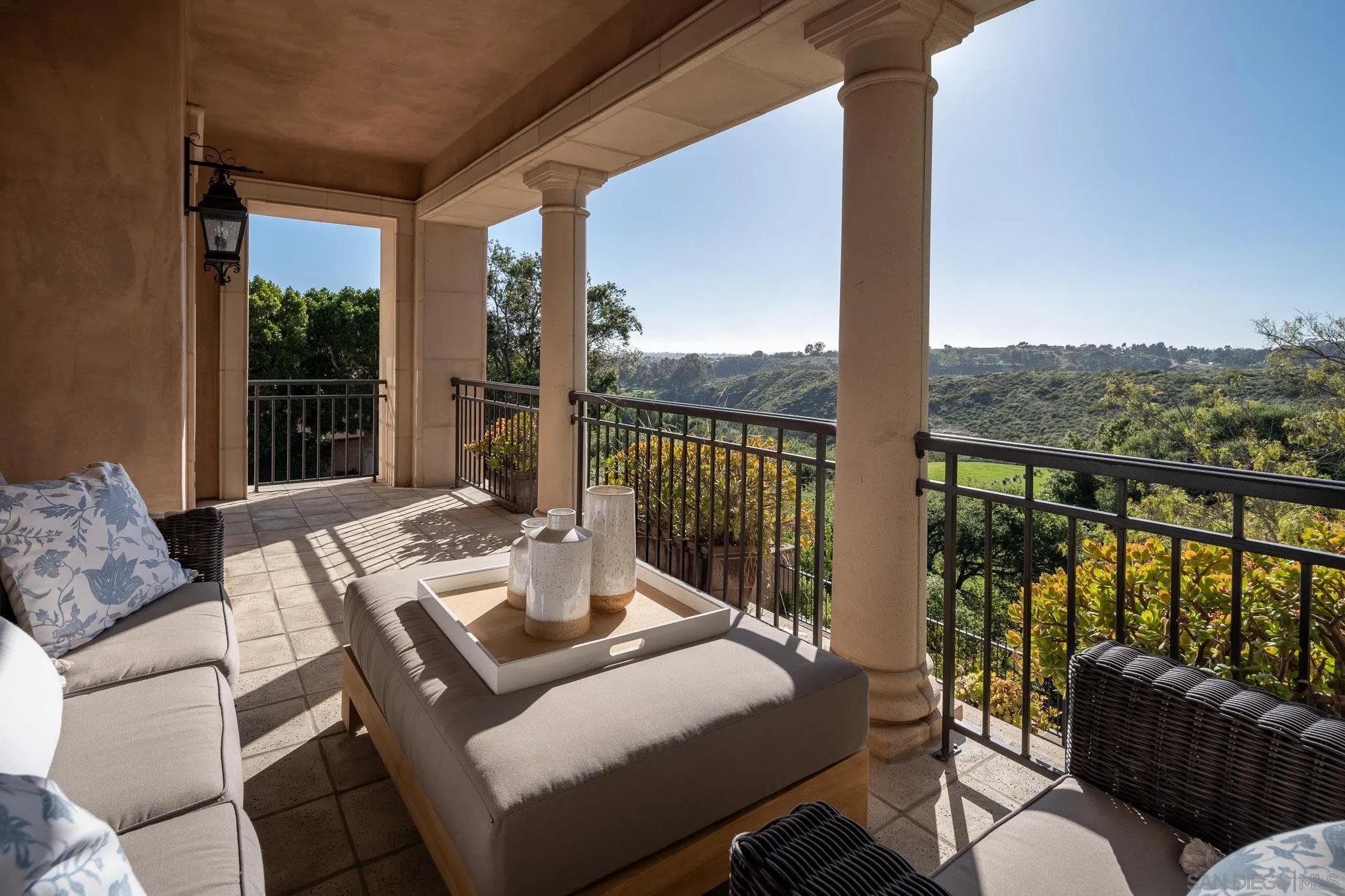 18644 Via Catania, Rancho Santa Fe Ca 92091 | Detached 29