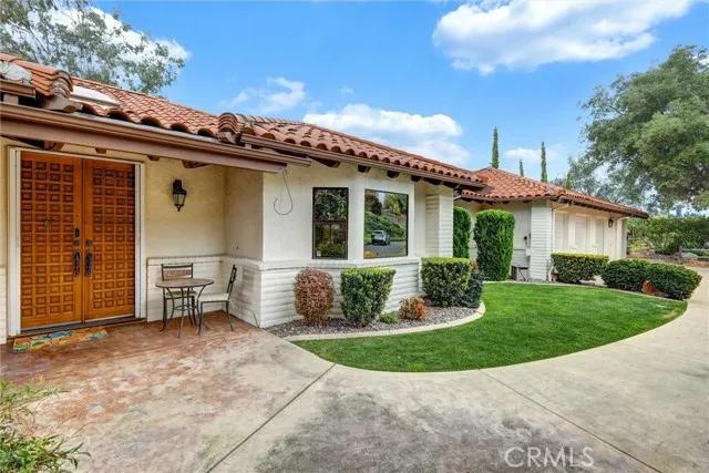 2570 Tunrif Court, Vista CA 92084 | Detached 2