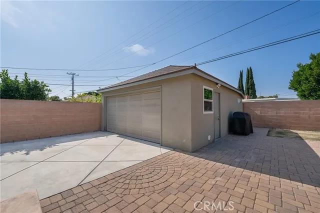 5457 East Willow Street, Long Beach Ca 90815 | Detached 48