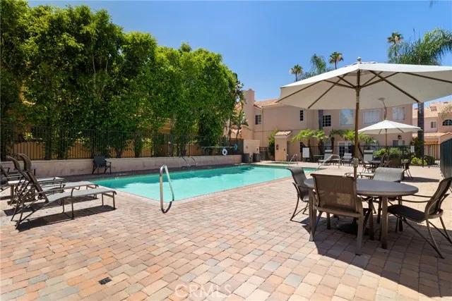 5200 White Oak Avenue # 4, Encino Ca 91316 | Townhouse 14