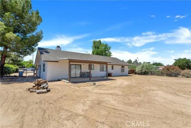 7973 Redwood Avenue, Hesperia Ca 92345 | Detached 26