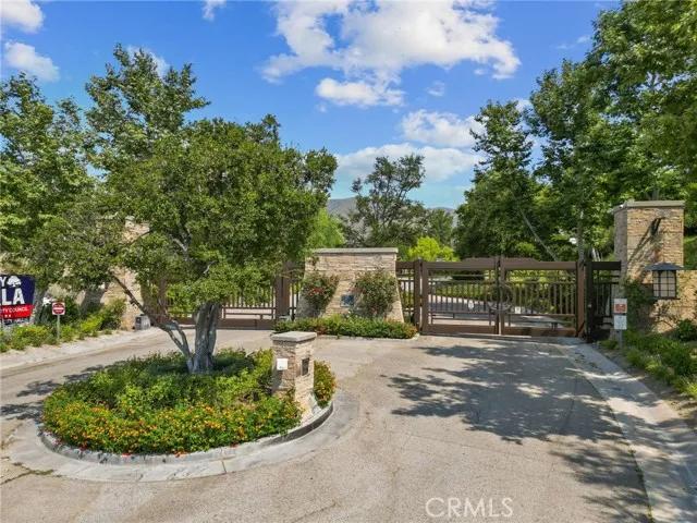 14910 Live Oak Springs Canyon Road, Canyon Country Ca 91387 | Detached 4