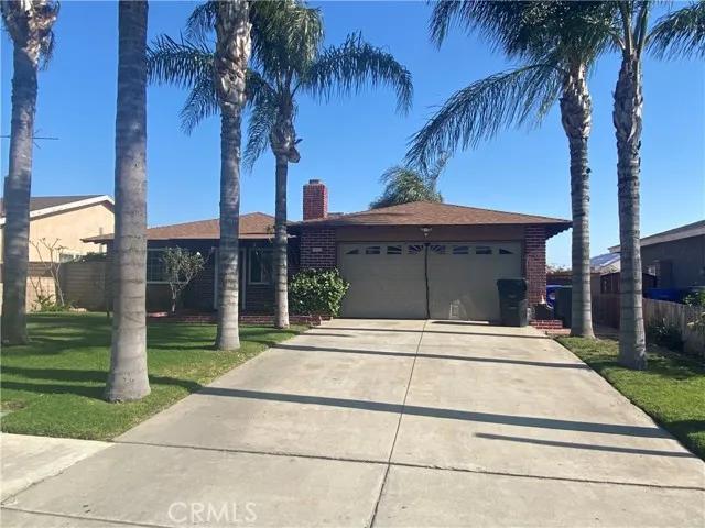 15731 Manzanita Drive, Fontana Ca 92335 | Detached 3