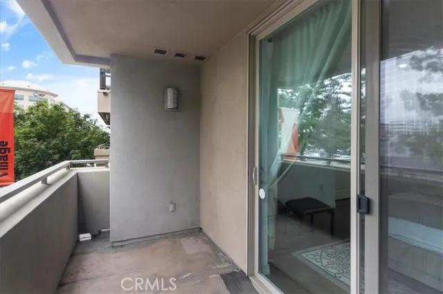 931 E Walnut Street # 104, Pasadena Ca 91106 | Detached 22