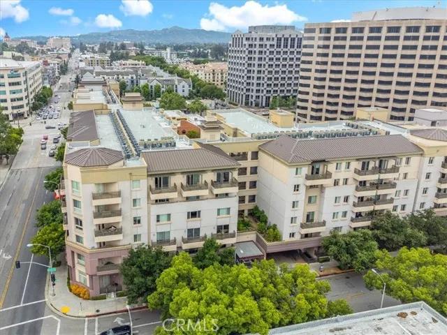 931 E Walnut Street # 104, Pasadena Ca 91106 | Detached 30