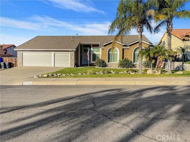 3916 N Flame Tree Avenue, Rialto Ca 92377 | Detached 0