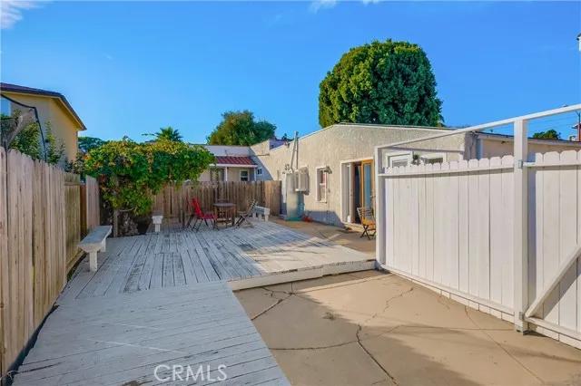 1004 S Averill Avenue, San Pedro Ca 90732 | Townhouse 48