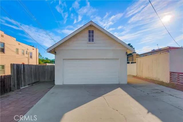 1004 S Averill Avenue, San Pedro Ca 90732 | Townhouse 49