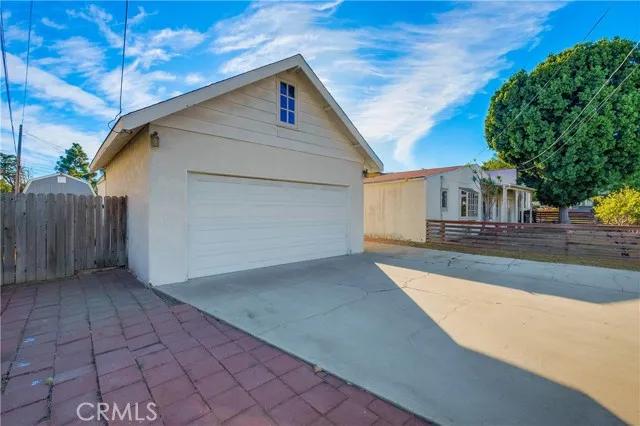 1004 S Averill Avenue, San Pedro Ca 90732 | Townhouse 50