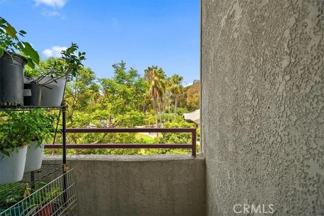 730 W 4th Street # 318, Long Beach Ca 90802 | All Other Attached 17