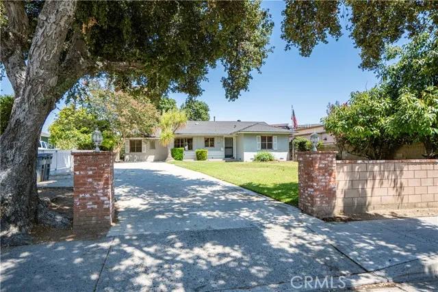 1750 S Barranca Avenue, Glendora Ca 91740 | Detached 3