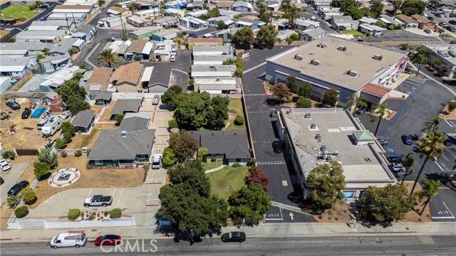 1750 S Barranca Avenue, Glendora Ca 91740 | Detached 32