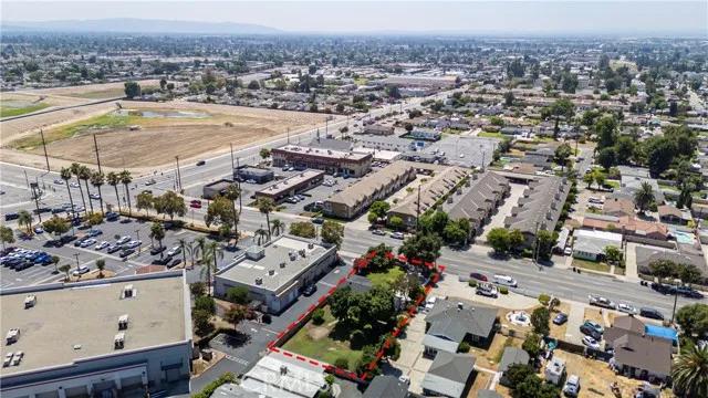 1750 S Barranca Avenue, Glendora Ca 91740 | Detached 33