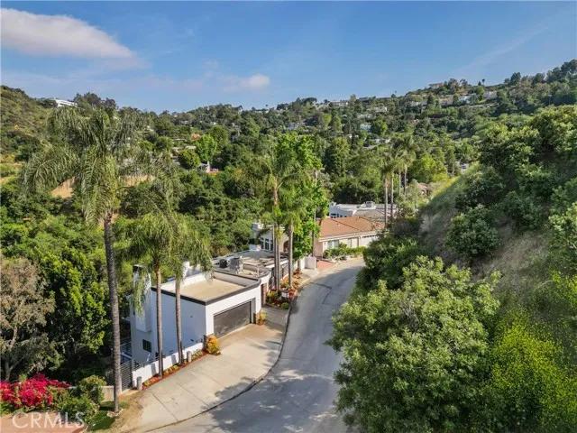 3614 Camino De La Cumbre, Sherman Oaks Ca 91423 | Detached 24