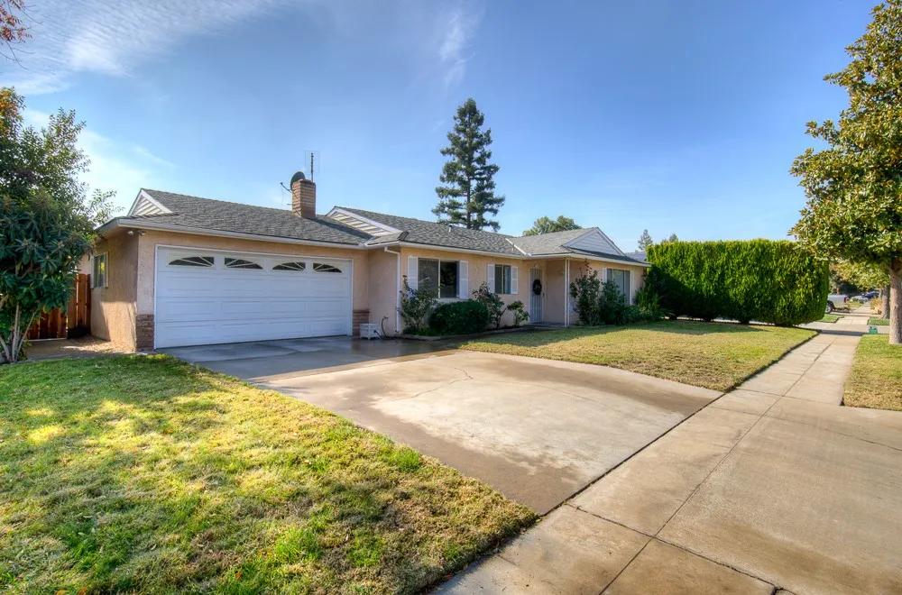 1417 W Minarets Avenue, Fresno Ca 93711 | Detached 6