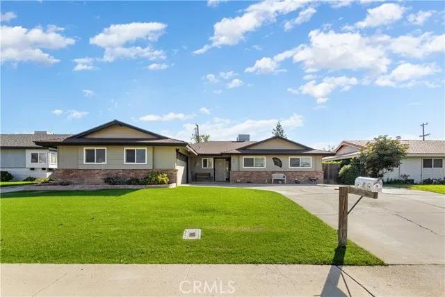 301 Borman Avenue, Bakersfield Ca 93308 | Detached 1