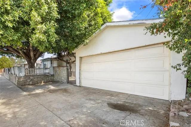 7420 Tujunga Avenue, North Hollywood Ca 91605 | Townhouse 24