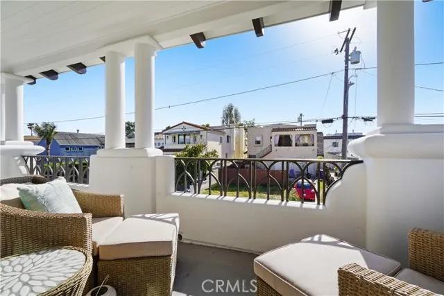 1502 Bonnie Brae Street, Hermosa Beach Ca 90254 | Detached 27