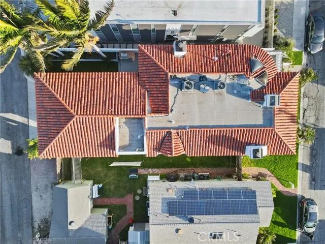 1502 Bonnie Brae Street, Hermosa Beach Ca 90254 | Detached 65