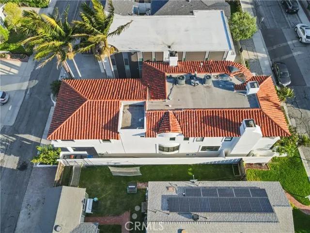 1502 Bonnie Brae Street, Hermosa Beach Ca 90254 | Detached 67