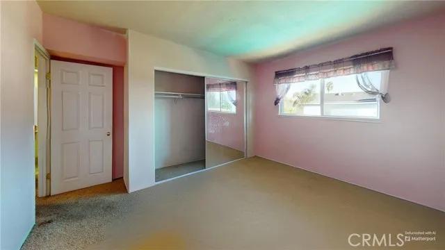 19531 Oakland Avenue, Rialto Ca 92377 | Detached 30