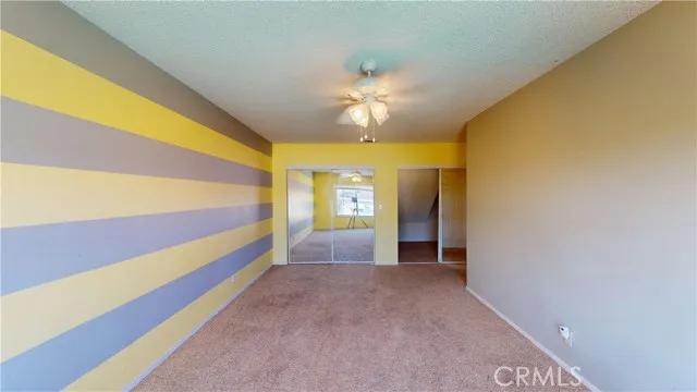 19531 Oakland Avenue, Rialto Ca 92377 | Detached 31