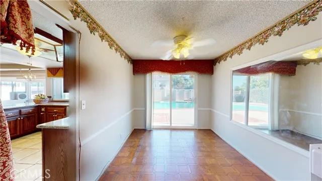 19531 Oakland Avenue, Rialto Ca 92377 | Detached 9