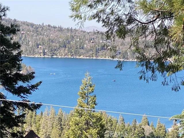 534 Dover Court, Lake Arrowhead Ca 92352 | Detached 1