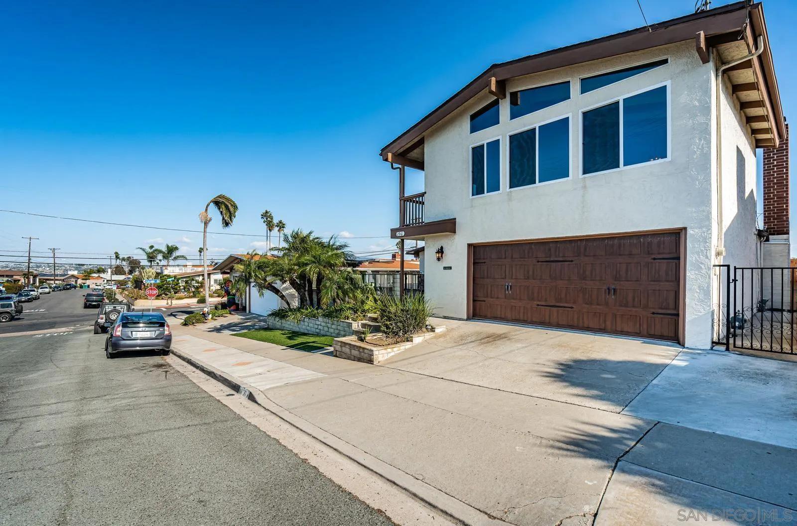 2961 Poinsettia Dr, Point Loma Ca 92106 | Detached 43