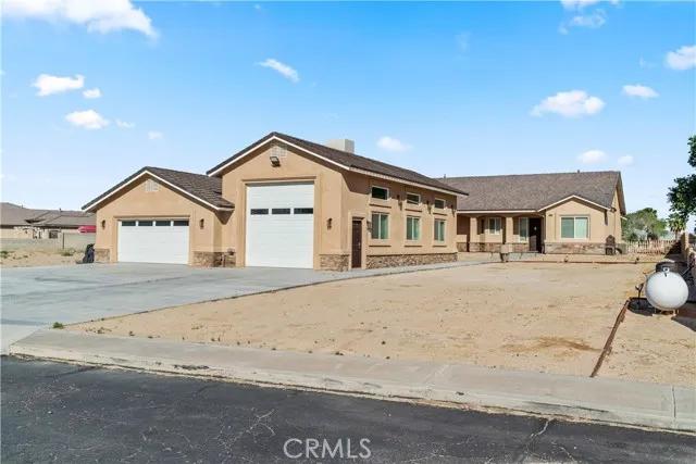 35812 Tumbleweed Circle, Newberry Springs Ca 92365 | Detached 5