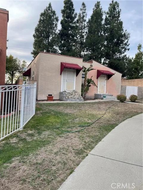 17118 Lakeview Court, Fontana Ca 92336 | Detached 0