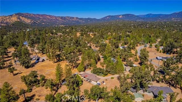 45310 S Oakview Drive, Oakhurst Ca 93644 | Detached 38