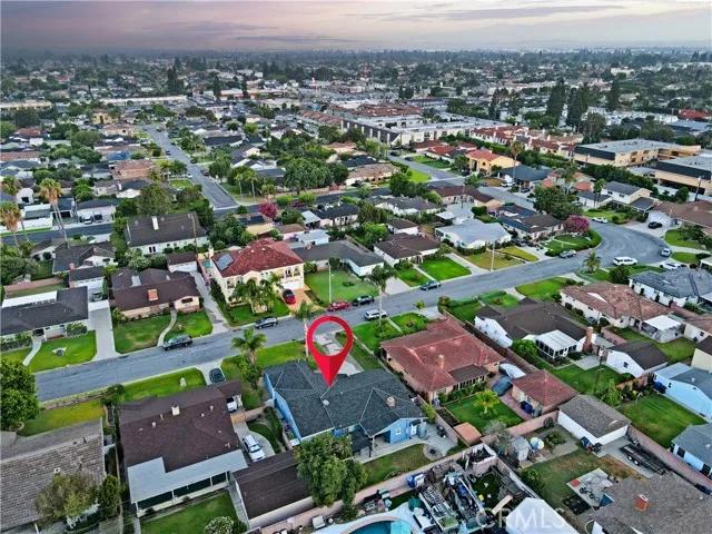 10302 Haledon Avenue, Downey Ca 90241 | Detached 35