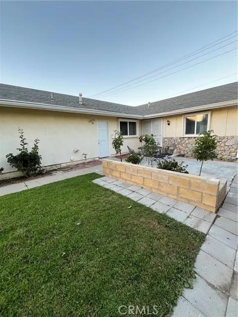 18422 De Bie Avenue, Cerritos Ca 90703 | Detached 3