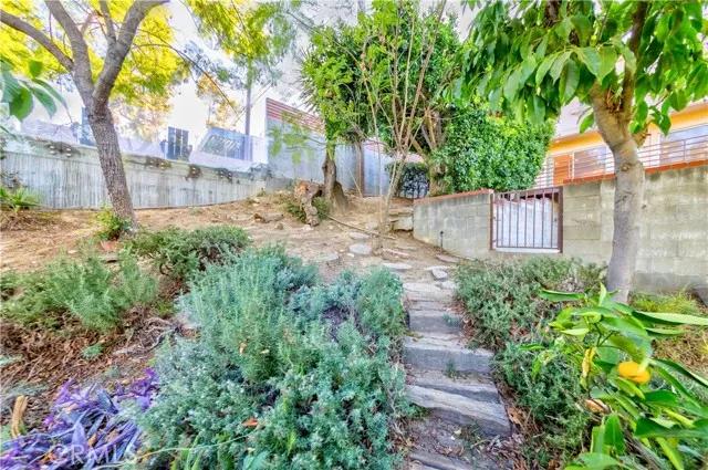 1742 Hanscom Drive, South Pasadena Ca 91030 | Detached 34