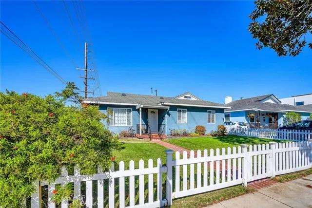 2701 184th, Redondo Beach Ca 90277 | Detached 20