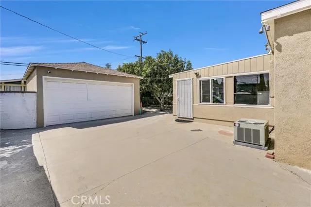 8224 Arnett Street, Downey Ca 90241 | Detached 26