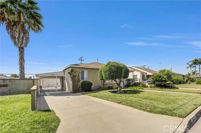 8224 Arnett Street, Downey Ca 90241 | Detached 2