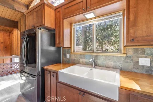 1113 Michael Avenue, Big Bear City Ca 92314 | Detached 10