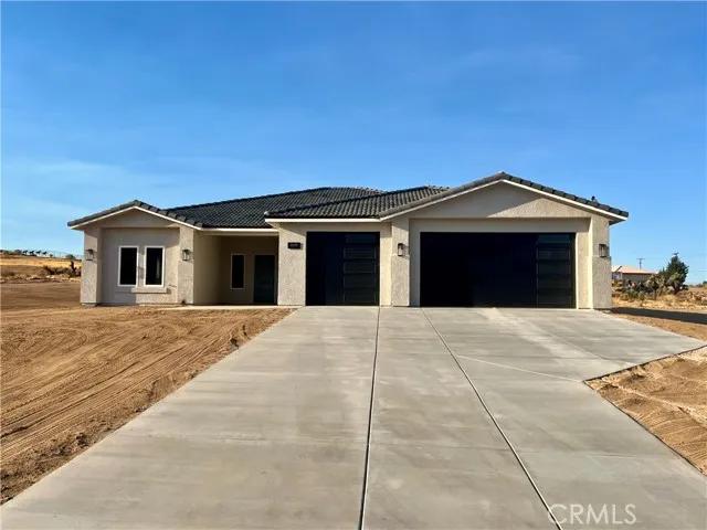 22440 Ocotillo Way, Apple Valley Ca 92308 | Detached 0